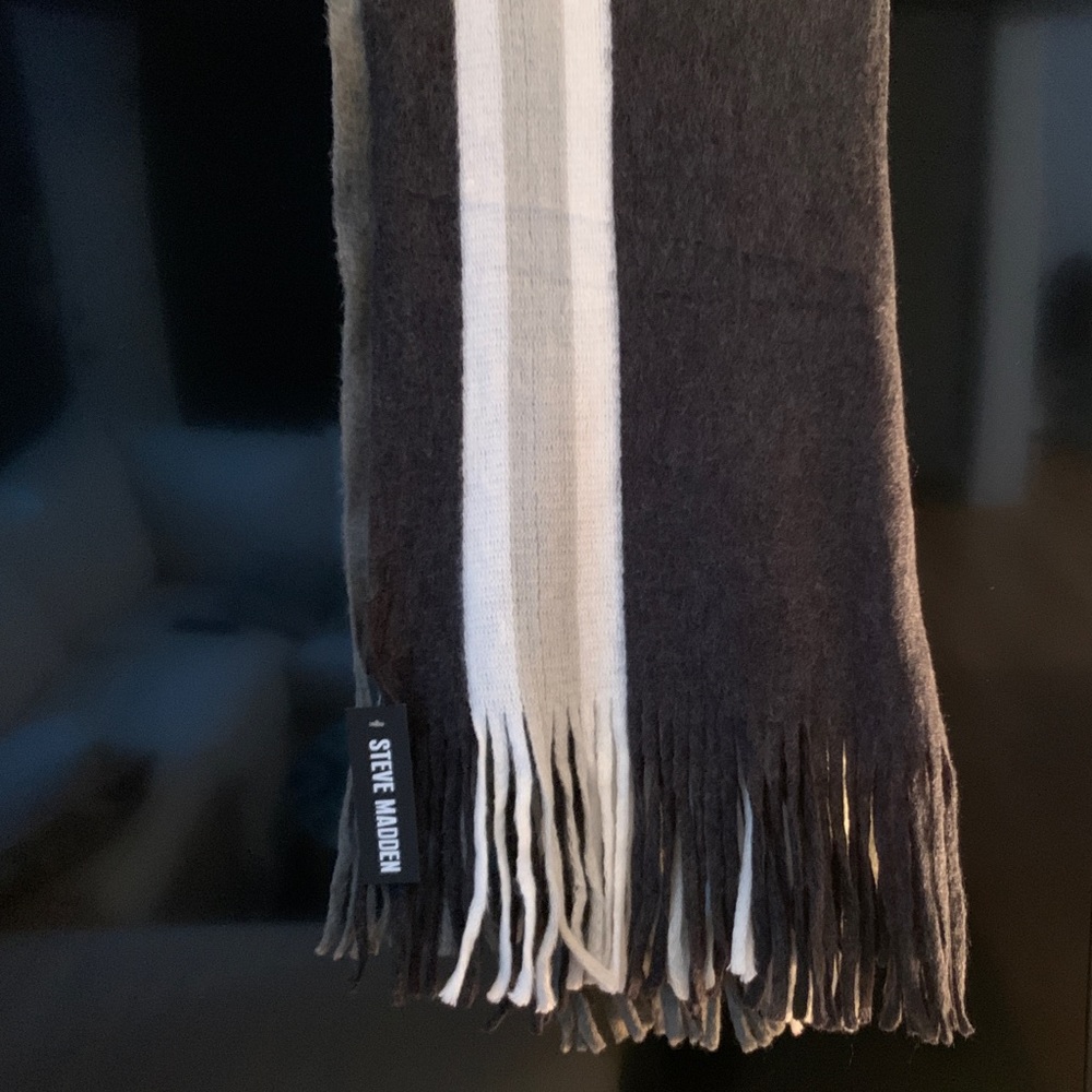 Steven Madden Scarf
